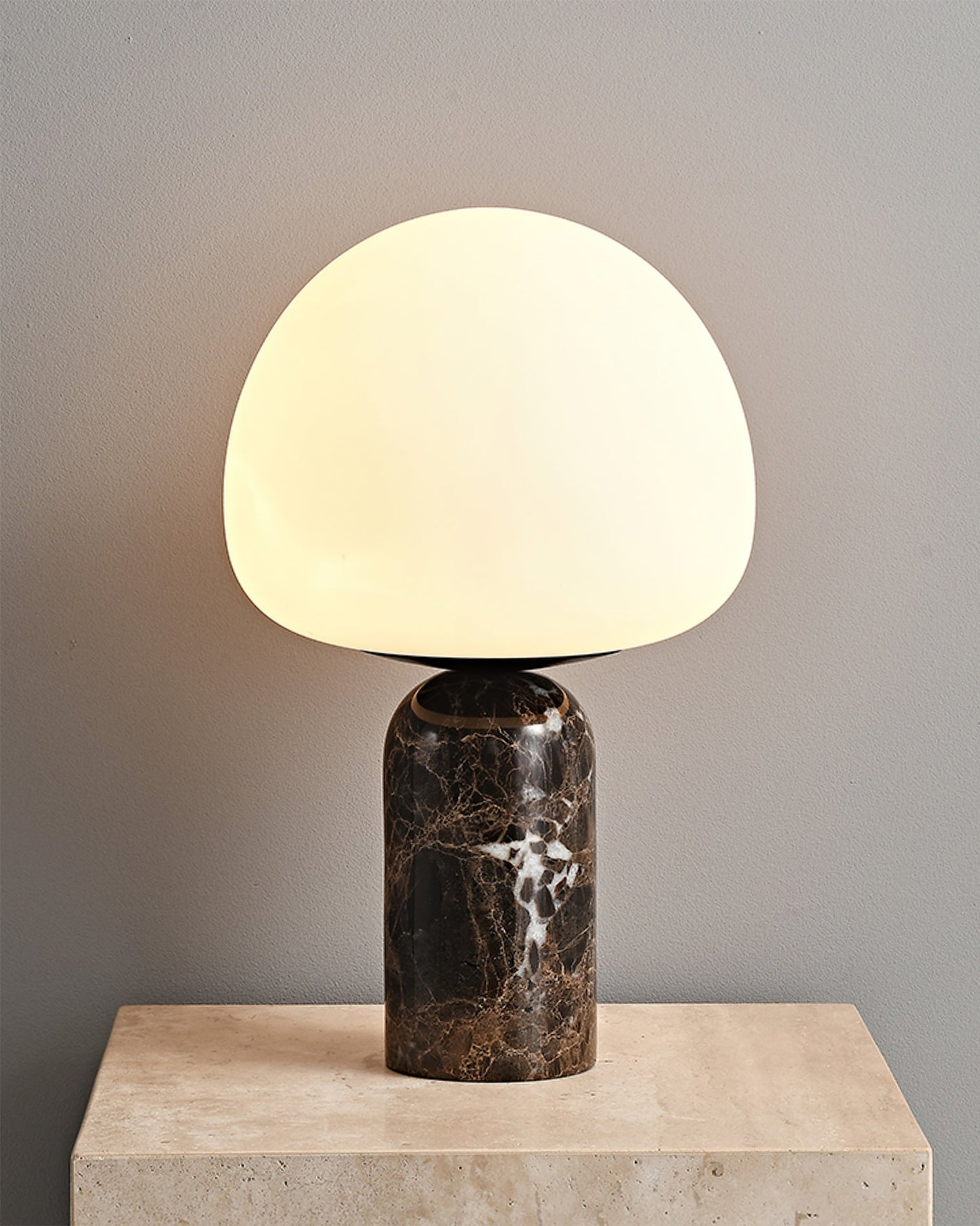 RadiantKizu - Skrivebordslampe