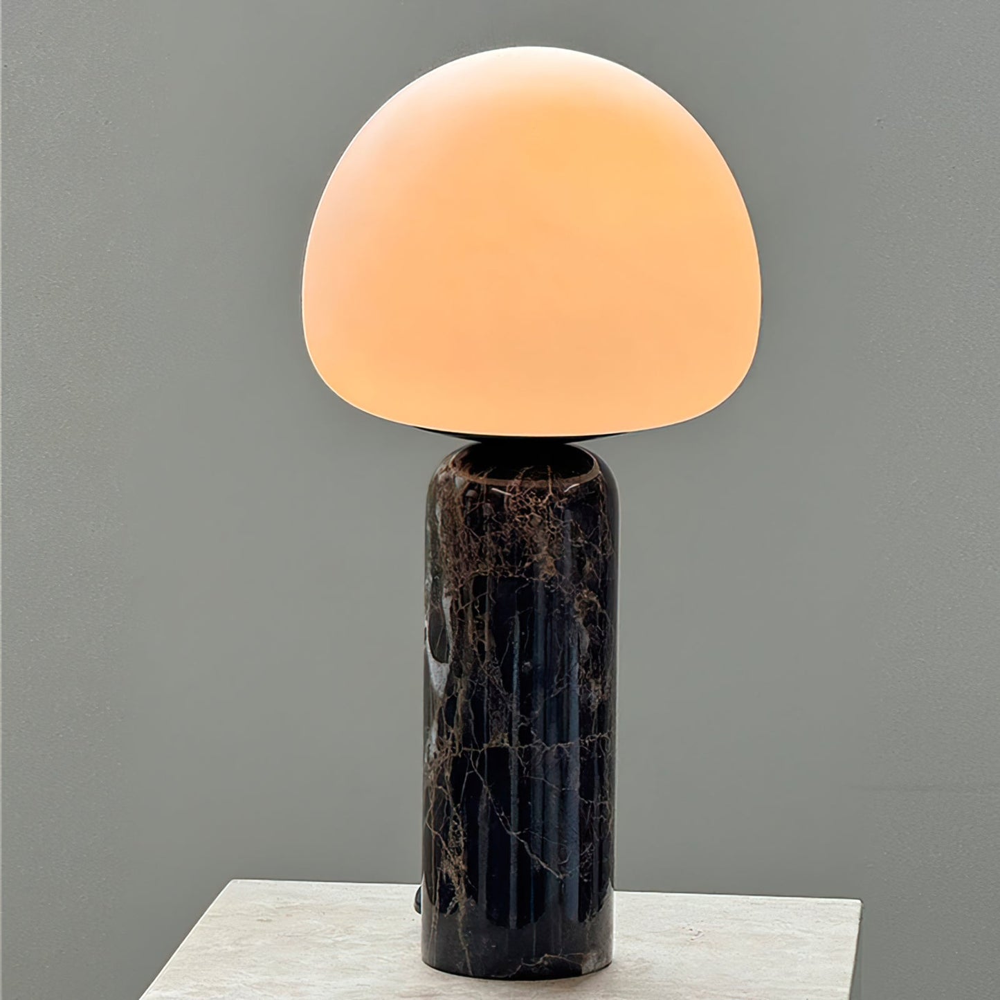 RadiantKizu - Skrivebordslampe