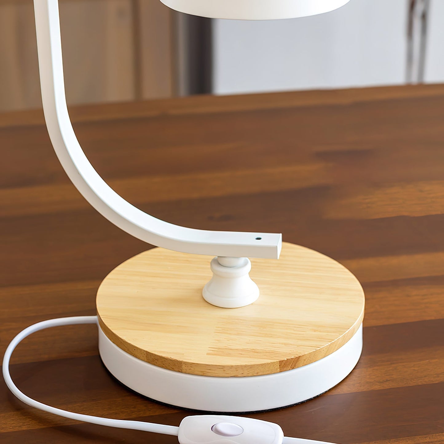 AuraSfera - Moderne Skrivebordslampe