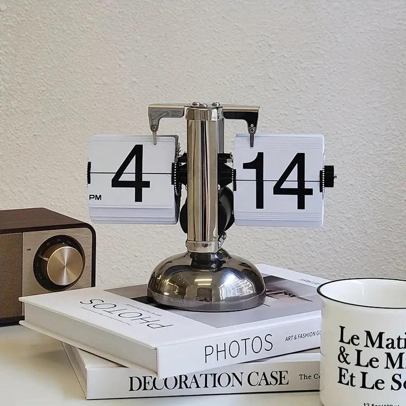 FlipAura - Modern Flip Clock with Charm