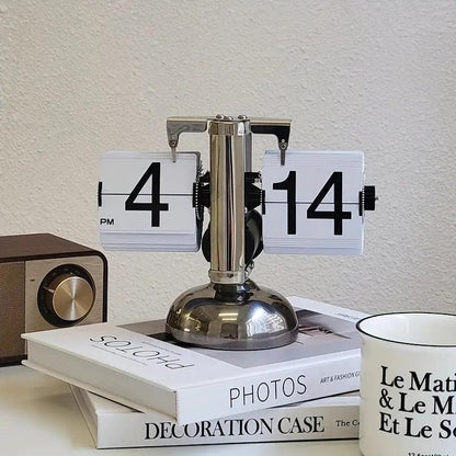 FlipAura - Modern Flip Clock with Charm