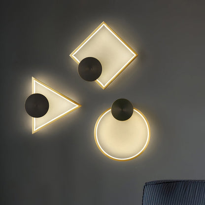 GeoLight – Sleek Geometric Wall Lamp for Contemporary Spaces