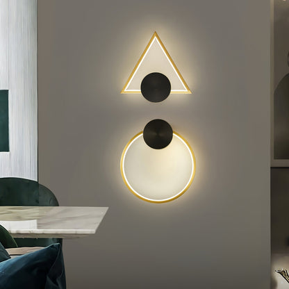 GeoLight – Sleek Geometric Wall Lamp for Contemporary Spaces