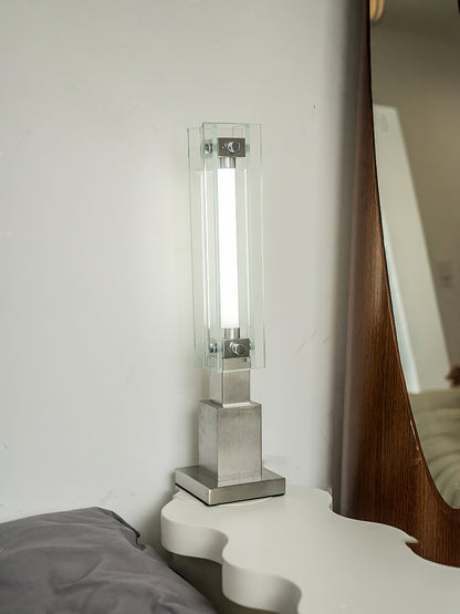 RefinedLume - Lampe de table élégante avec une lueur subtile