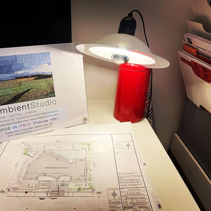 LumeShift – Modern Table Lamp with Adjustable Shade