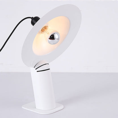 LumeShift – Modern Table Lamp with Adjustable Shade