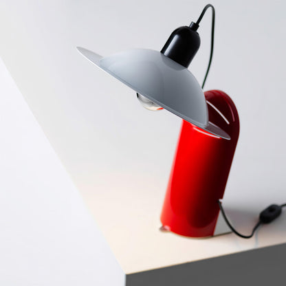LumeShift – Modern Table Lamp with Adjustable Shade
