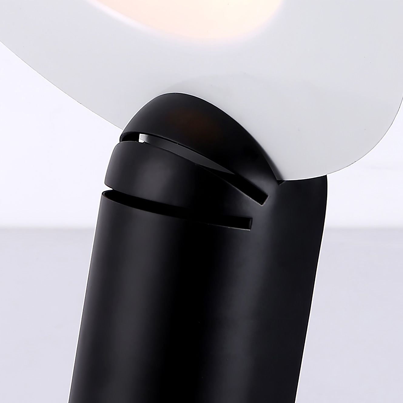 LumeShift – Modern Table Lamp with Adjustable Shade