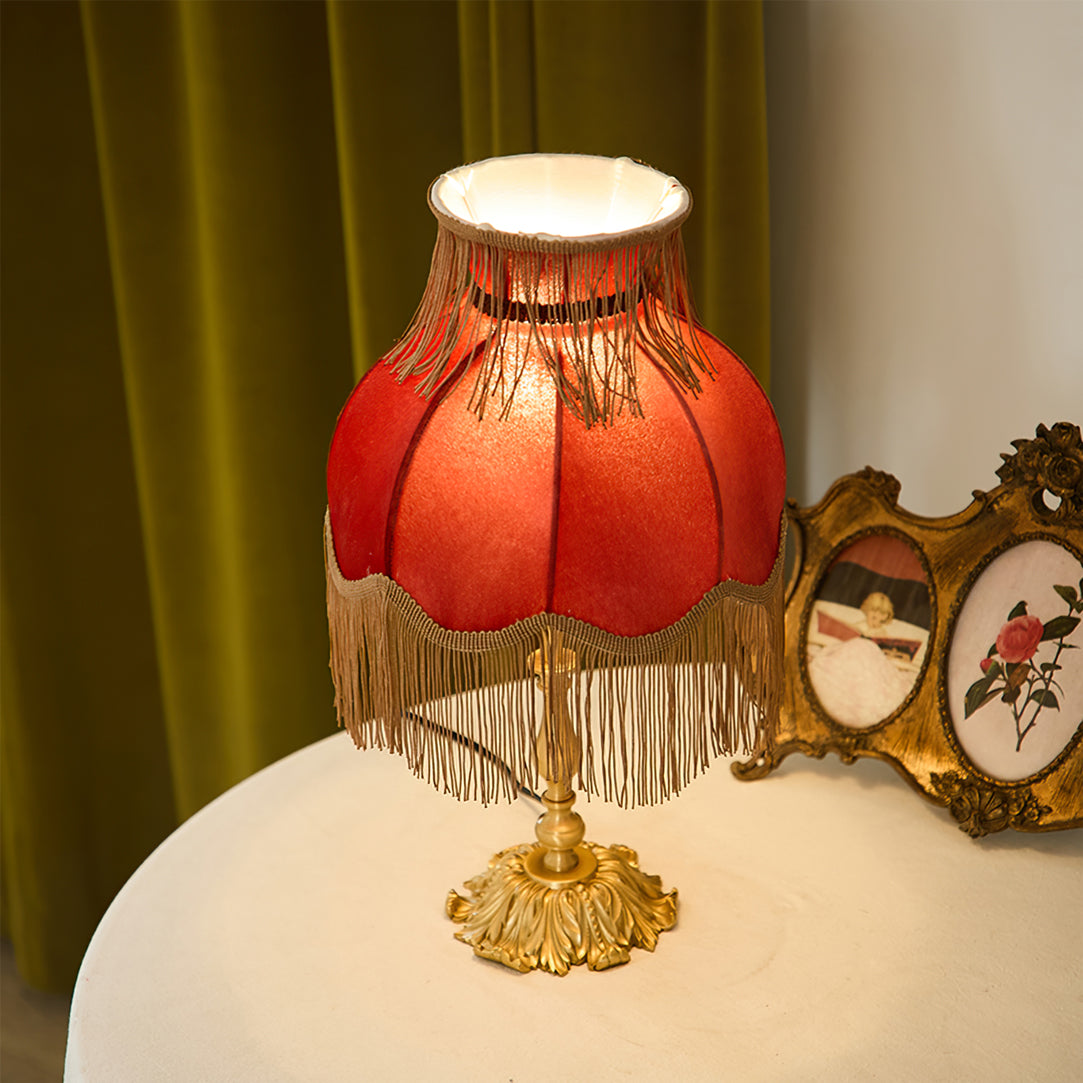 ElegantFringe – Modern Brass Lamp with Tassels