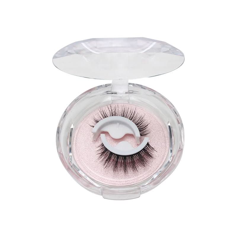 LashPerfect – Reusable self-adhesive lashes for dramatic moments 8