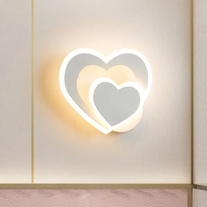 HeartGlow – Elegancka Lampa Ścienna
