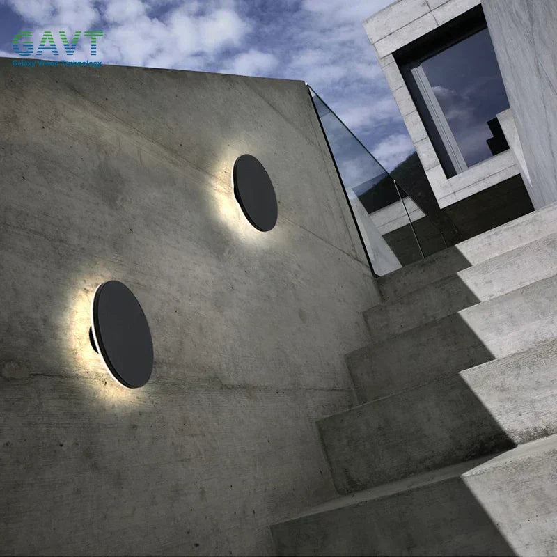 EcoRay - Sustainable Outdoor LED Lamp