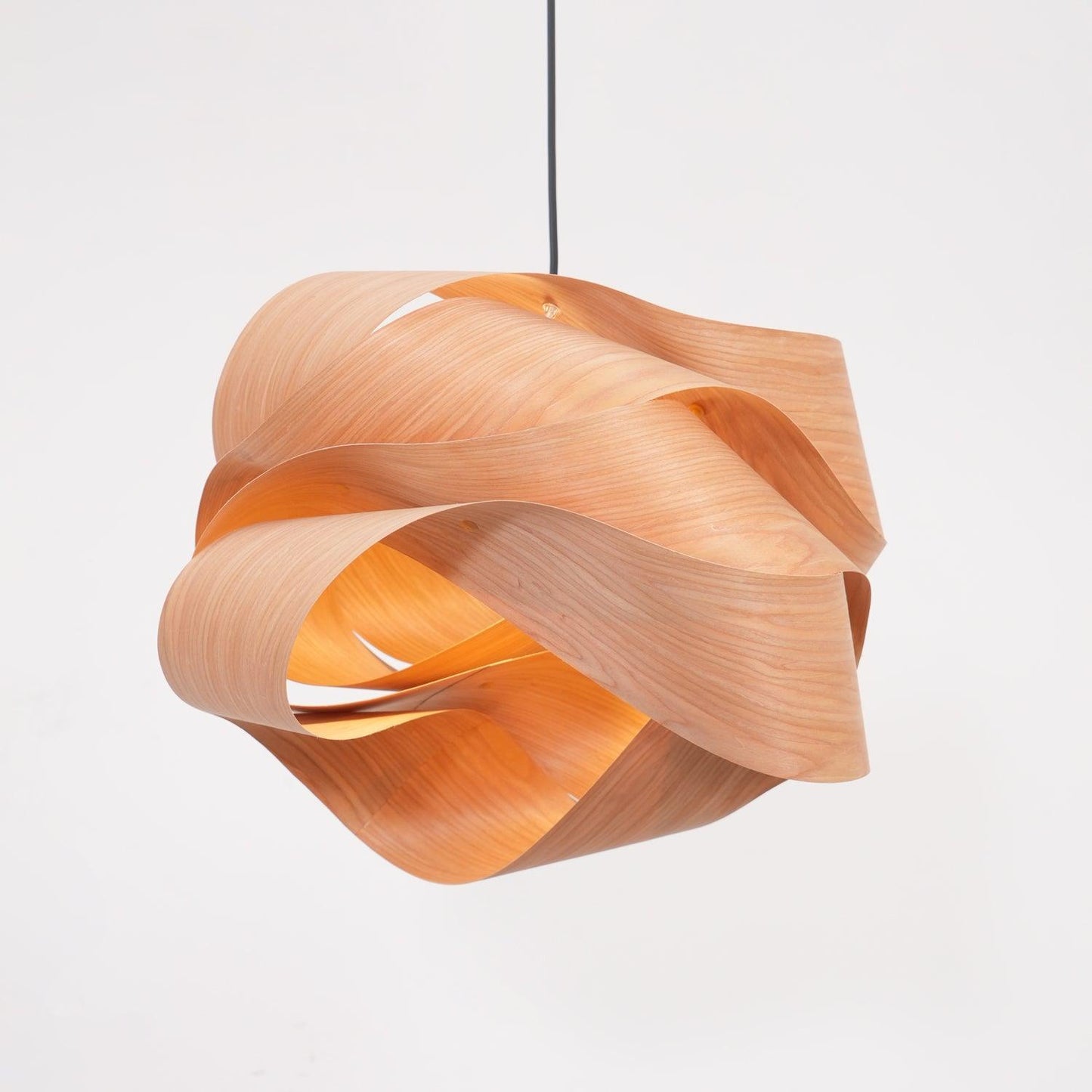 LinkaAura - Modern Pendant Light
