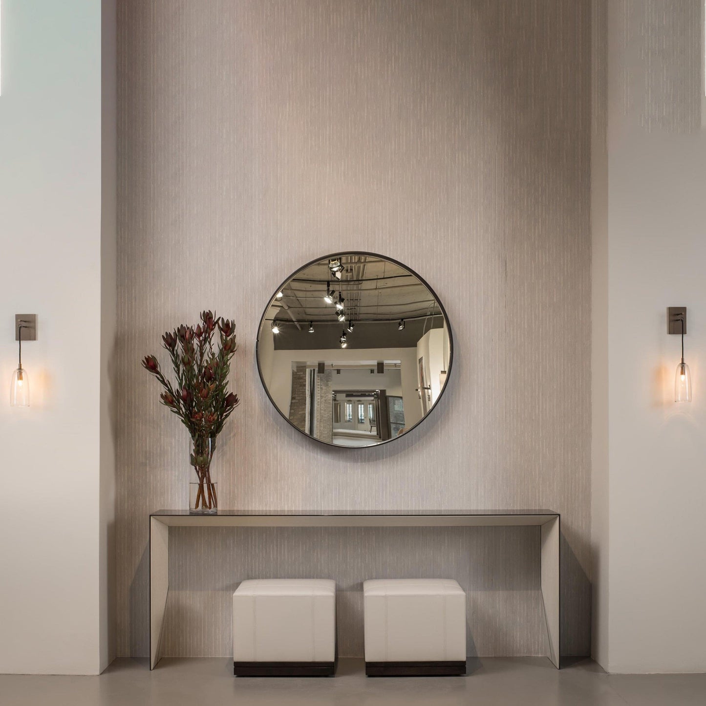 NovaGlow – Forfinet Guld Væglampe til Sofistikerede Interiører