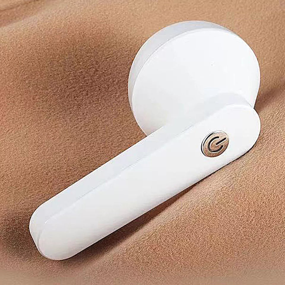 LuxeFabric | Efficient Rechargeable Electric Lint Remover for Clothes 4