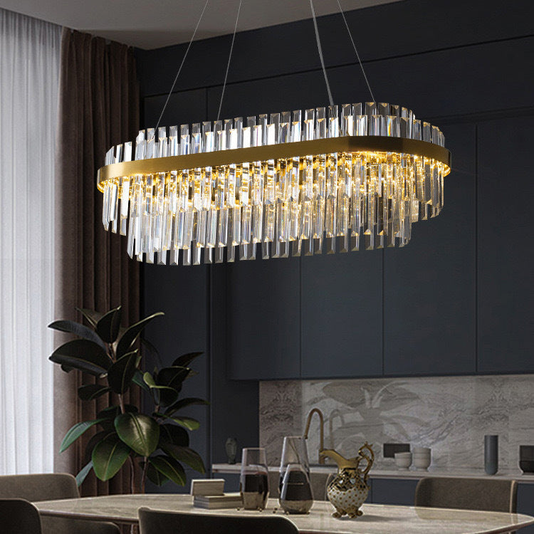 Luxurious crystal chandelier 2