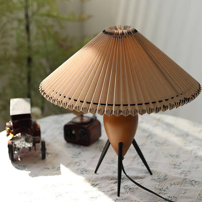 EcoBeam – Modern Tripod LED Lamp with Fabric Shade