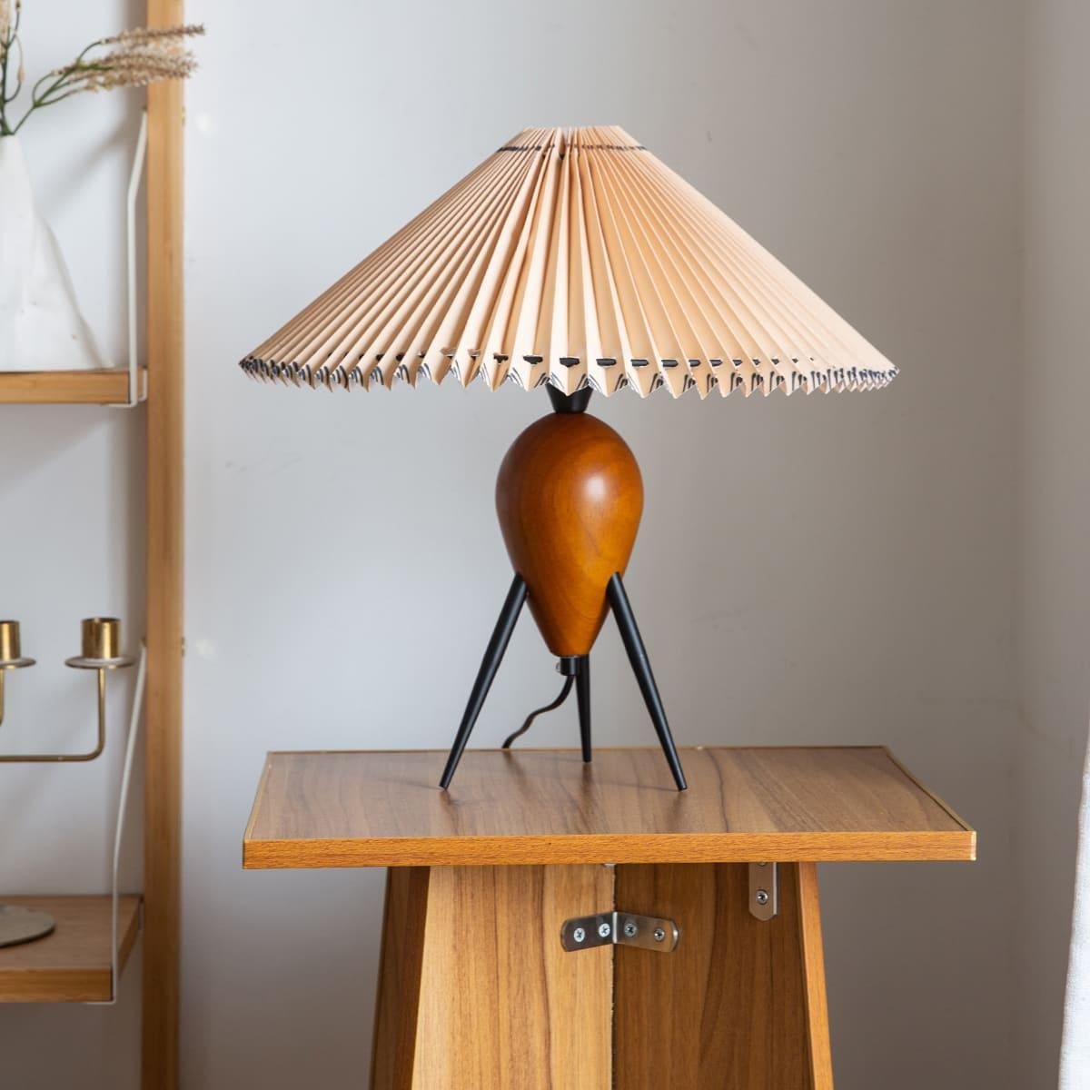 EcoBeam – Modern Tripod LED Lamp with Fabric Shade