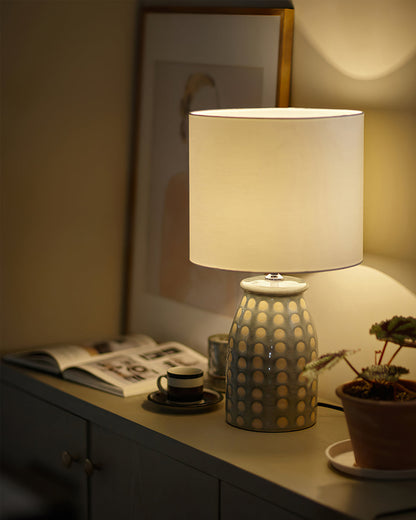 CeramLuxe – Classic Table Lamp with Artistic Touch