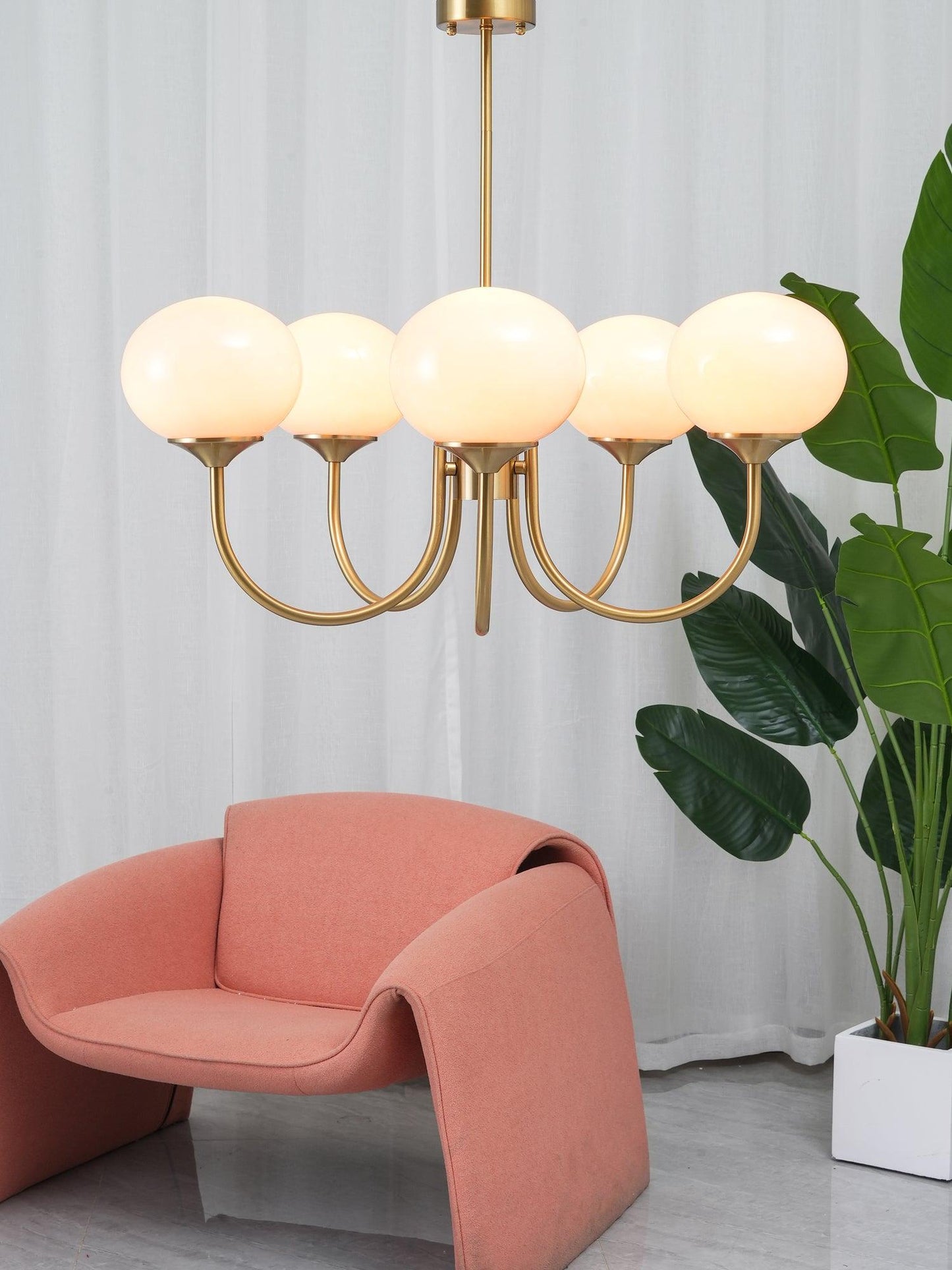 CloudBloom - Chic Marshmallow Light Fixture