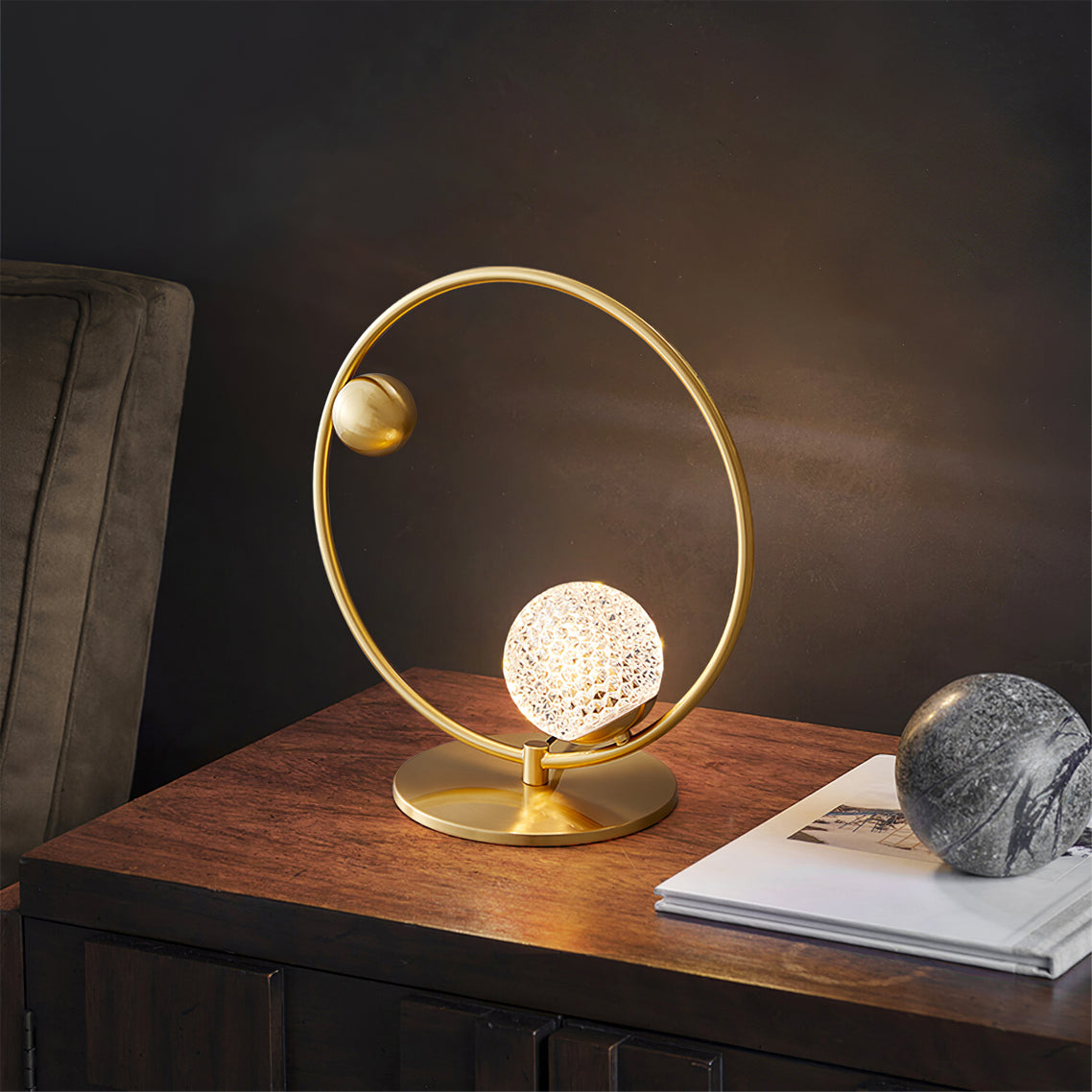 GlobeLume – Stylish Table Lamp with Circular Glass Diffusers