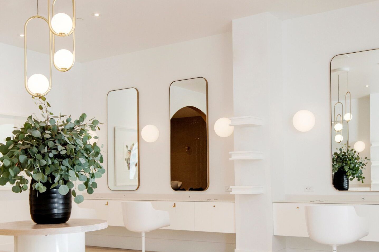 MilaAura - Chic and Contemporary Ceiling Light