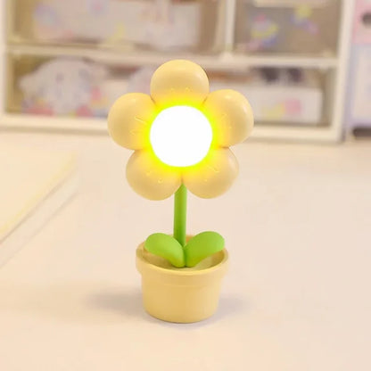 BloomAura – Elegant Petite Flower Table Lamp for Soft Lighting