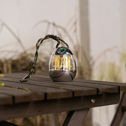 MiniEggLight - Elegant Skrivebordslampe