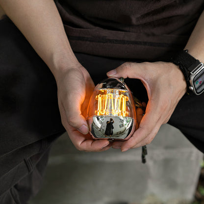 MiniEggLight - Elegant Skrivebordslampe