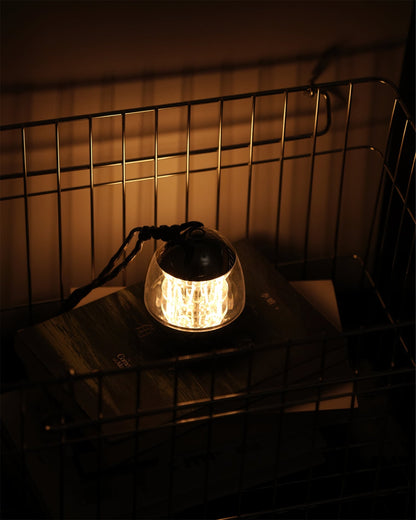 MiniEggLight - Elegant Skrivebordslampe
