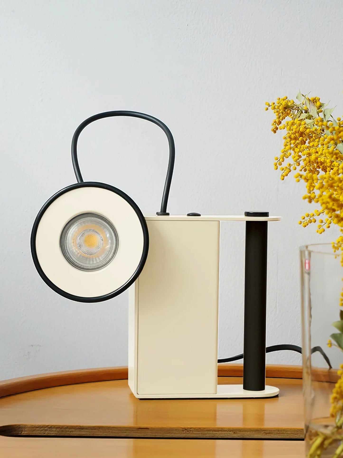 SmartBeam – Lampada da Tavolo LED Regolabile con Testa Magnetica