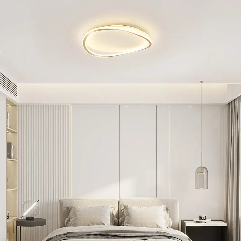 LumeChic – Contemporary LED Chandelier