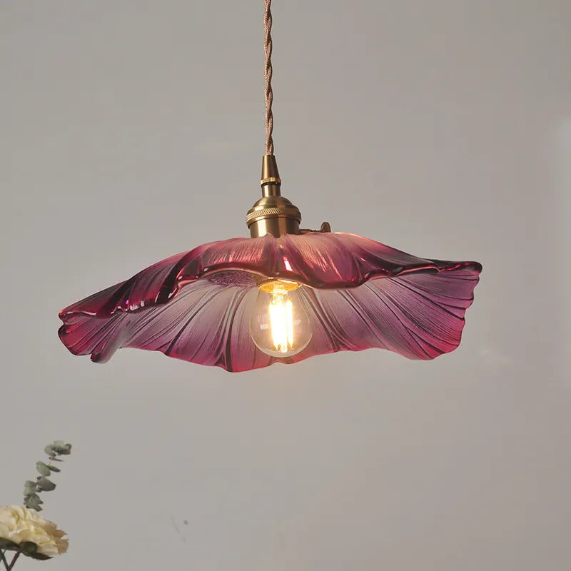FloralRadiance – Chic Flower Pendant Lamp