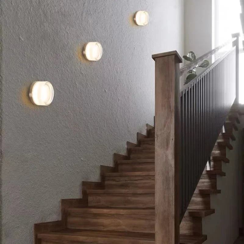 LumiSphere – Modern Circular Wall Lamp
