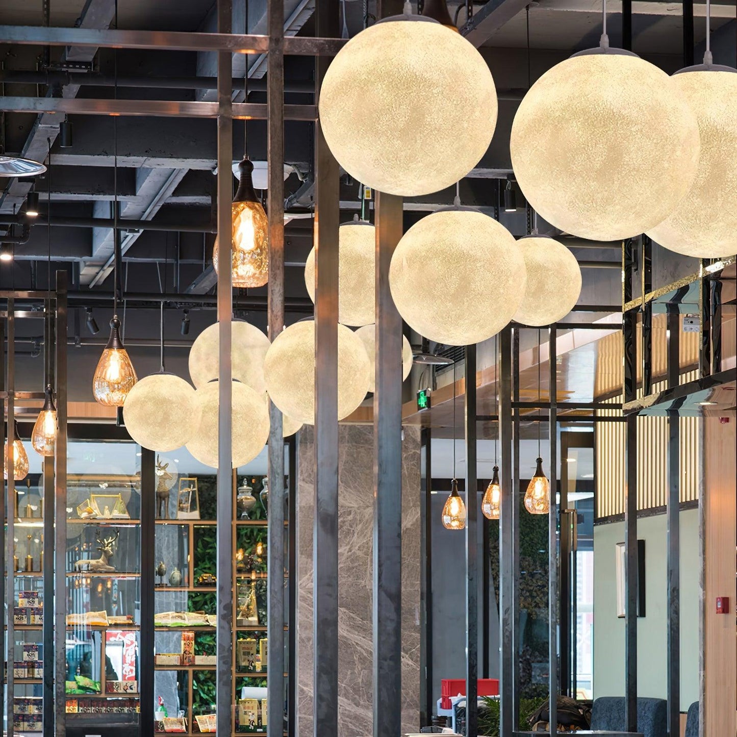 SilverMoon - Bright Pendant Light