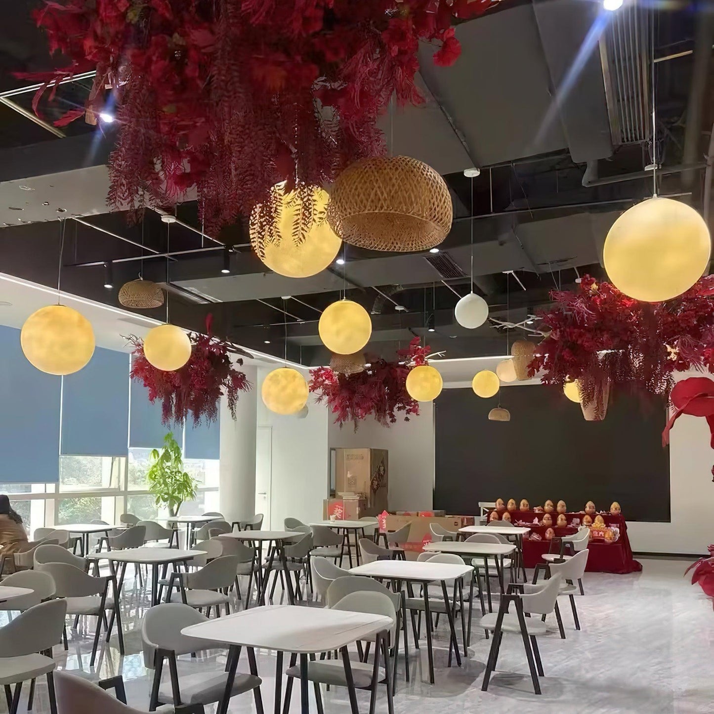 SilverMoon - Bright Pendant Light