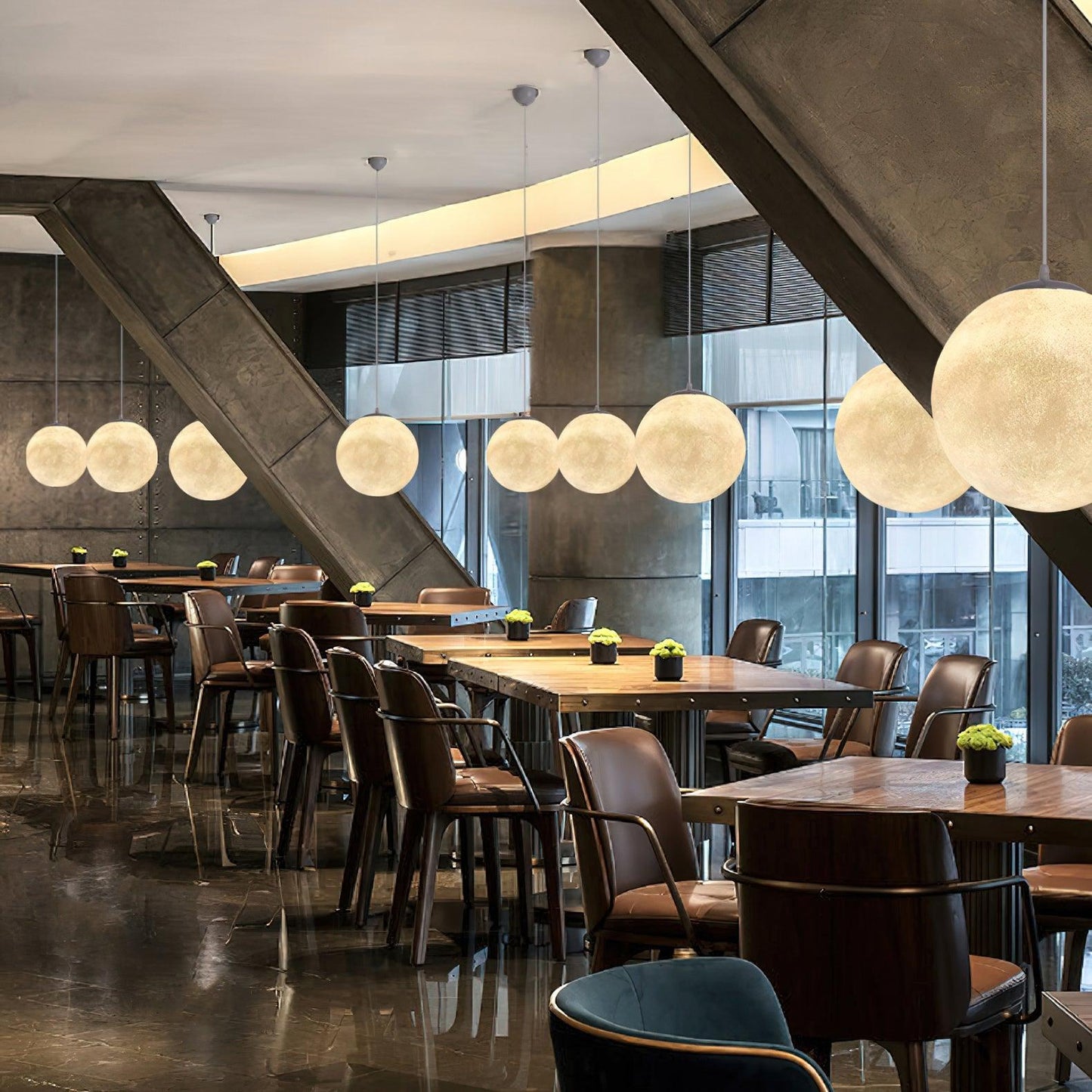 SilverMoon - Bright Pendant Light