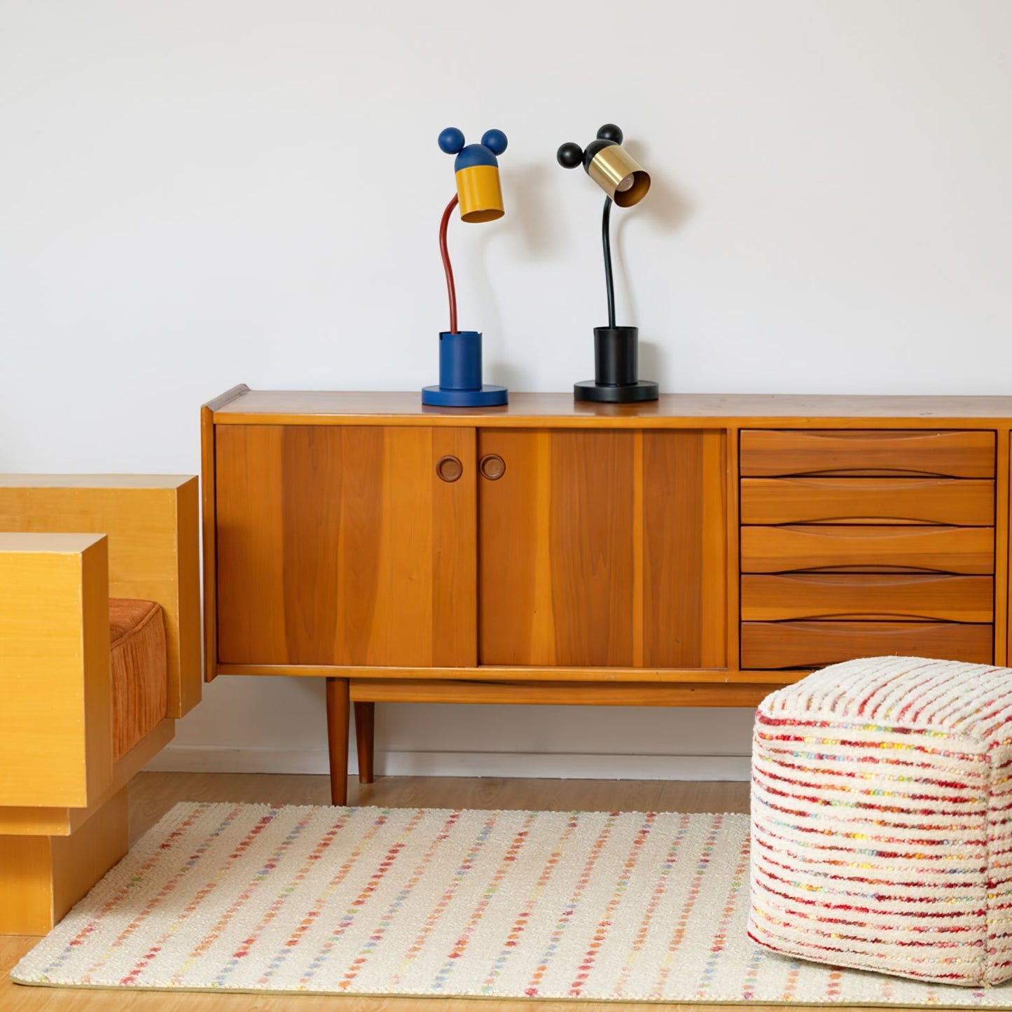 MiceBeam - Stilfuld Bordlampe