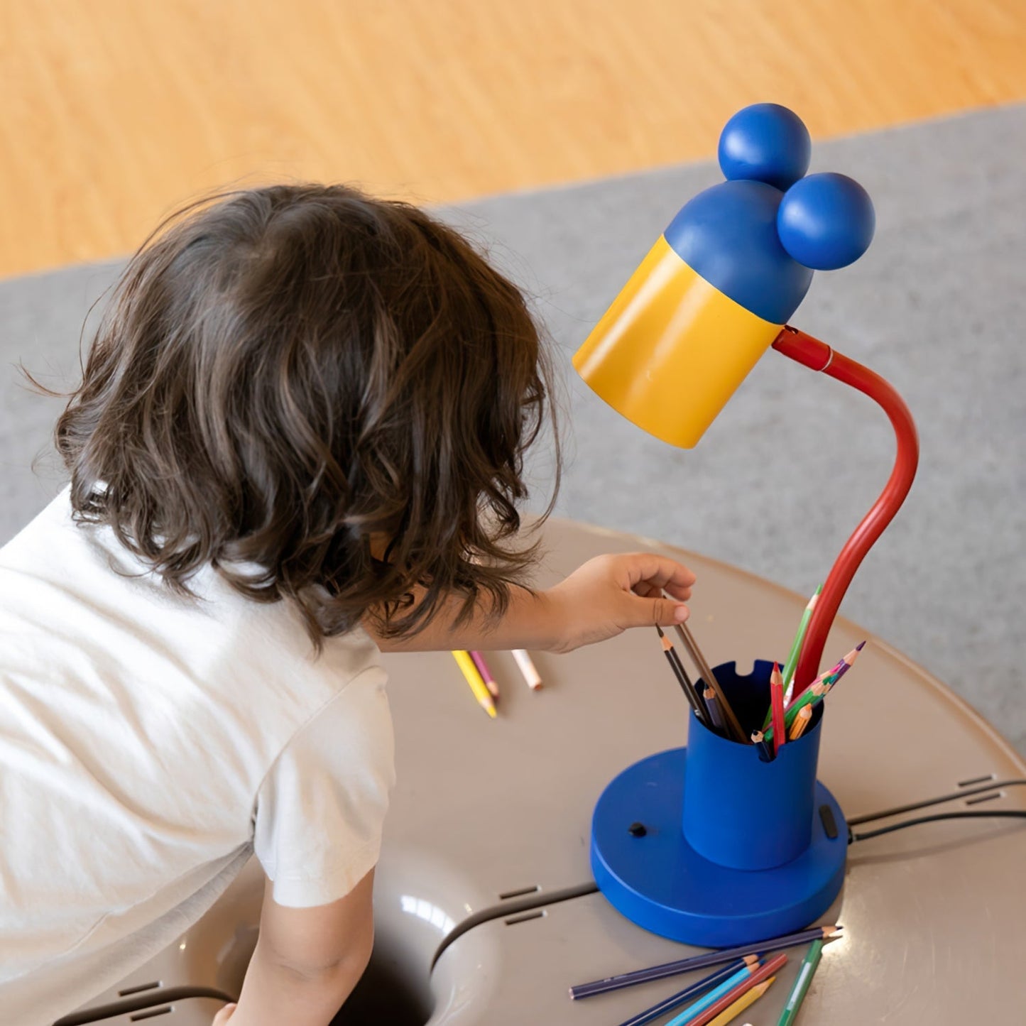 MiceBeam - Stilfuld Bordlampe