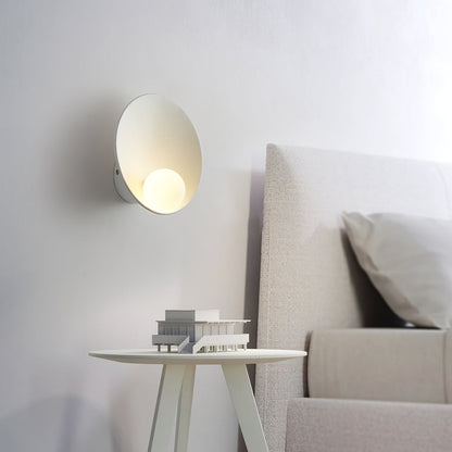 LuxeSphere – Round Nordic Wall Lamp for Contemporary Ambience