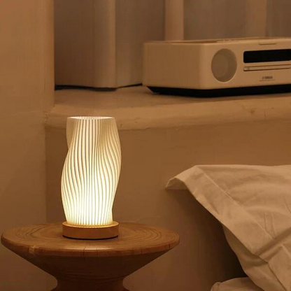 CalmGlow – Lampe de table Wave élégante