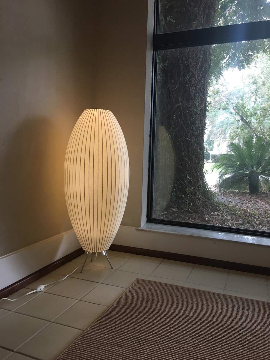 TripodAura - Éclairage Nelson