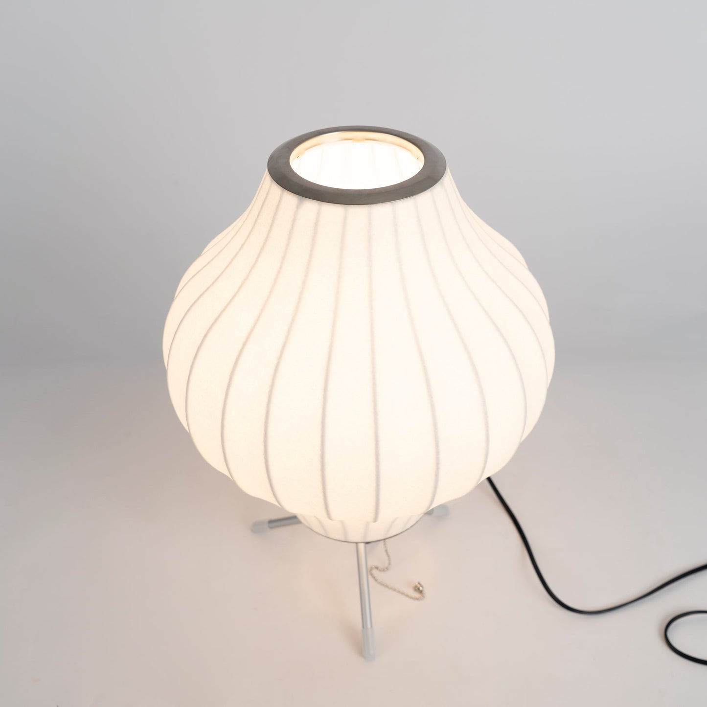 TripodAura - Éclairage Nelson