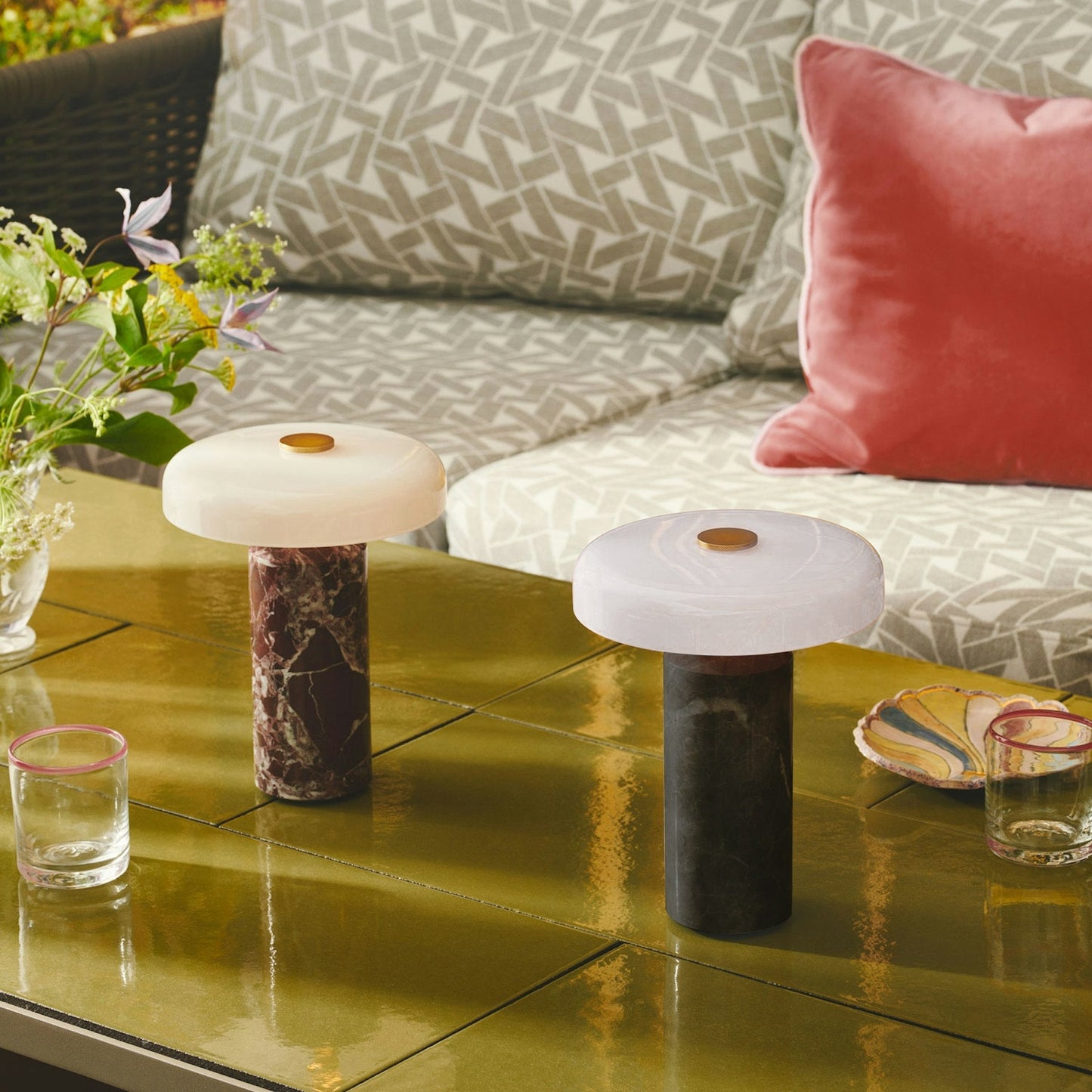 ElaraRadiance - Lampe de Bureau Moderne