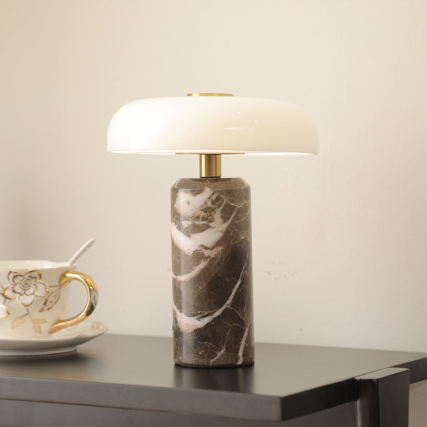 ElaraRadiance - Lampe de Bureau Moderne