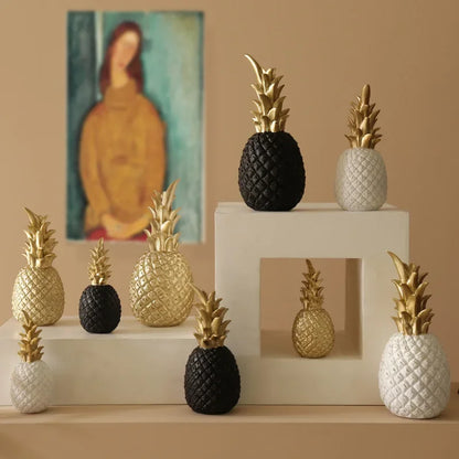 GoldenPine - Pineapple Home Décor