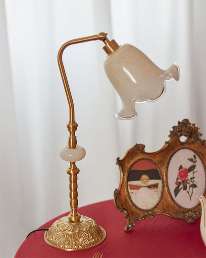BrassAura – Vintage Floral Table Lamp
