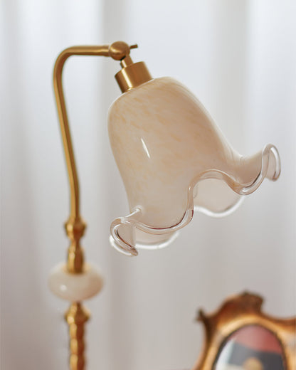 BrassAura – Vintage Floral Table Lamp