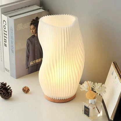 CalmGlow – Lampe de table Wave élégante