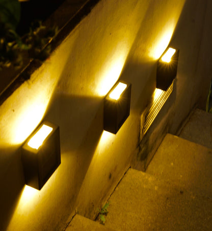 SolarGlow | Wireless LED Wall Lights for Efficient Outdoor Lighting